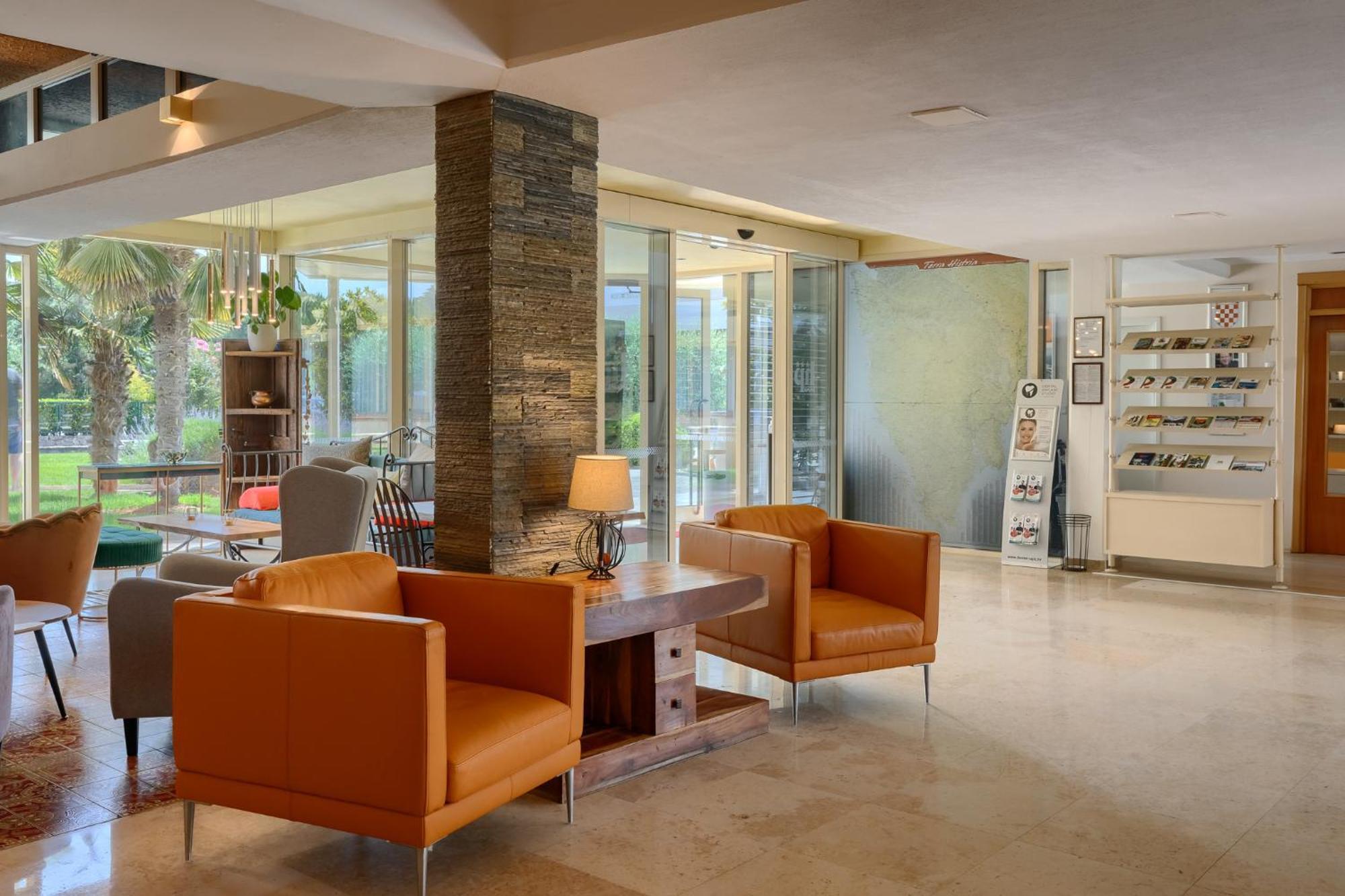 Hotel Πόρετς Εξωτερικό φωτογραφία