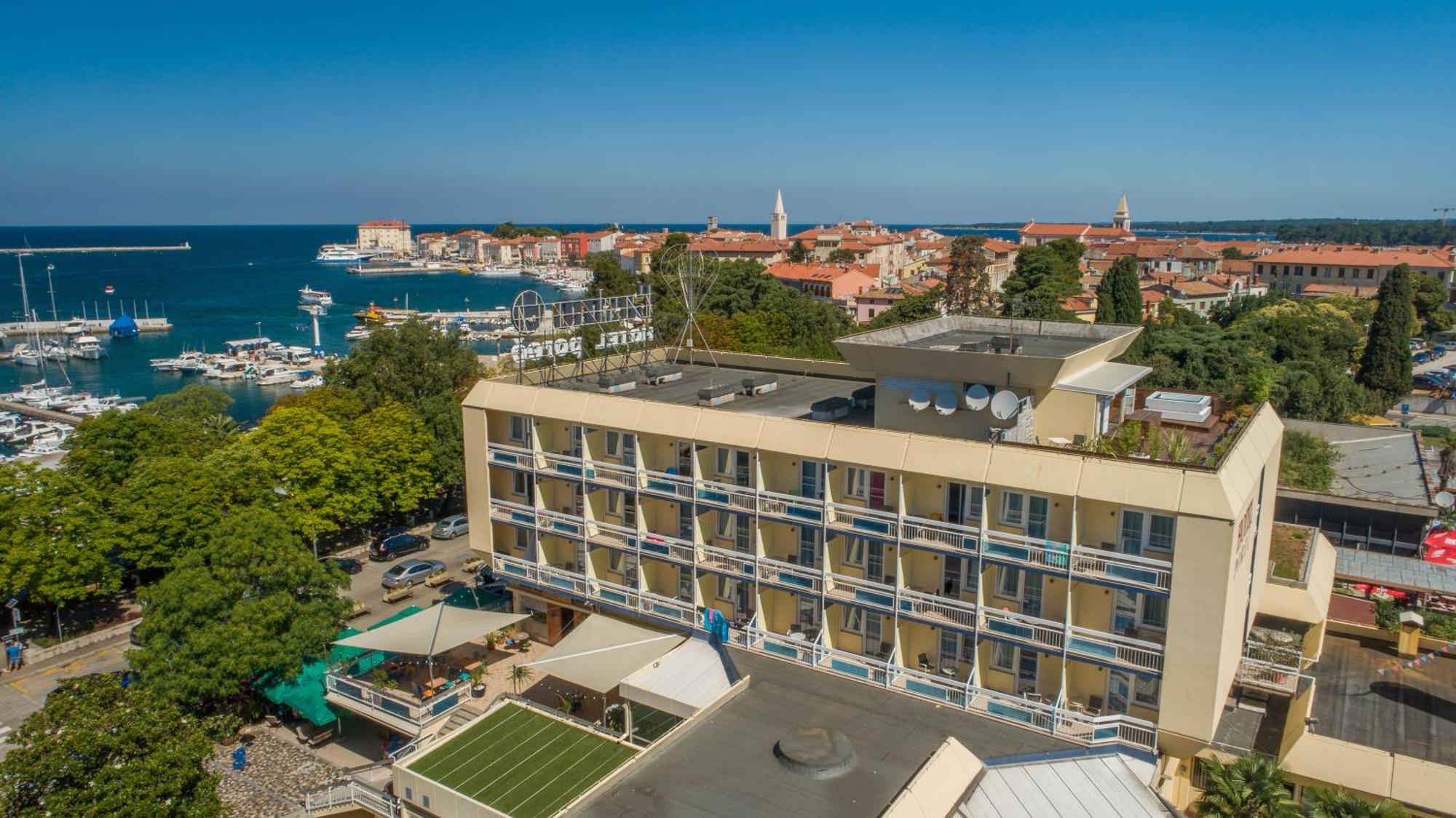 Hotel Πόρετς Εξωτερικό φωτογραφία